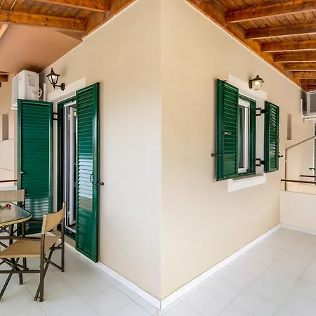 Nikoleta 2 アパート